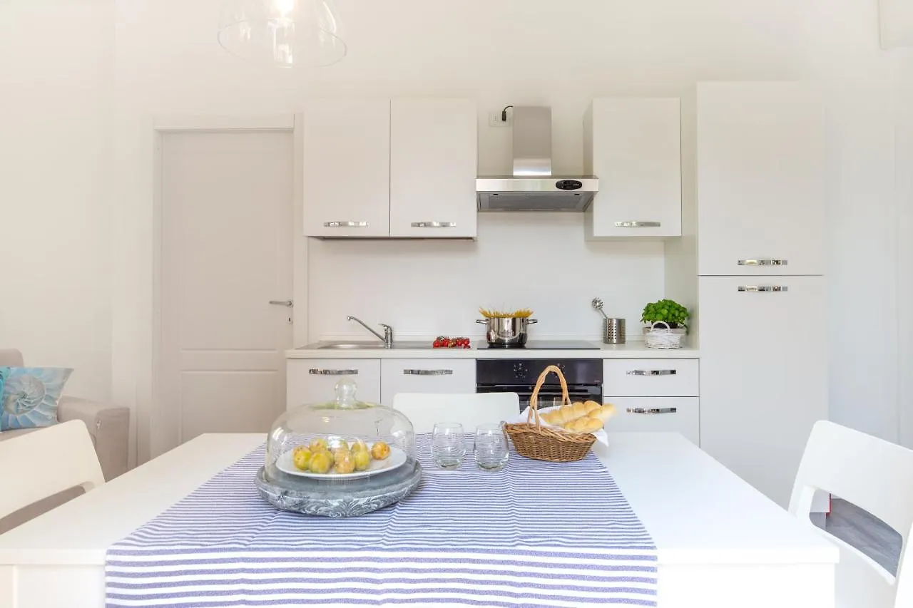 Maji Como Lake Apartment Mandello del Lario