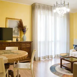 Spacious At Mandello del Lario