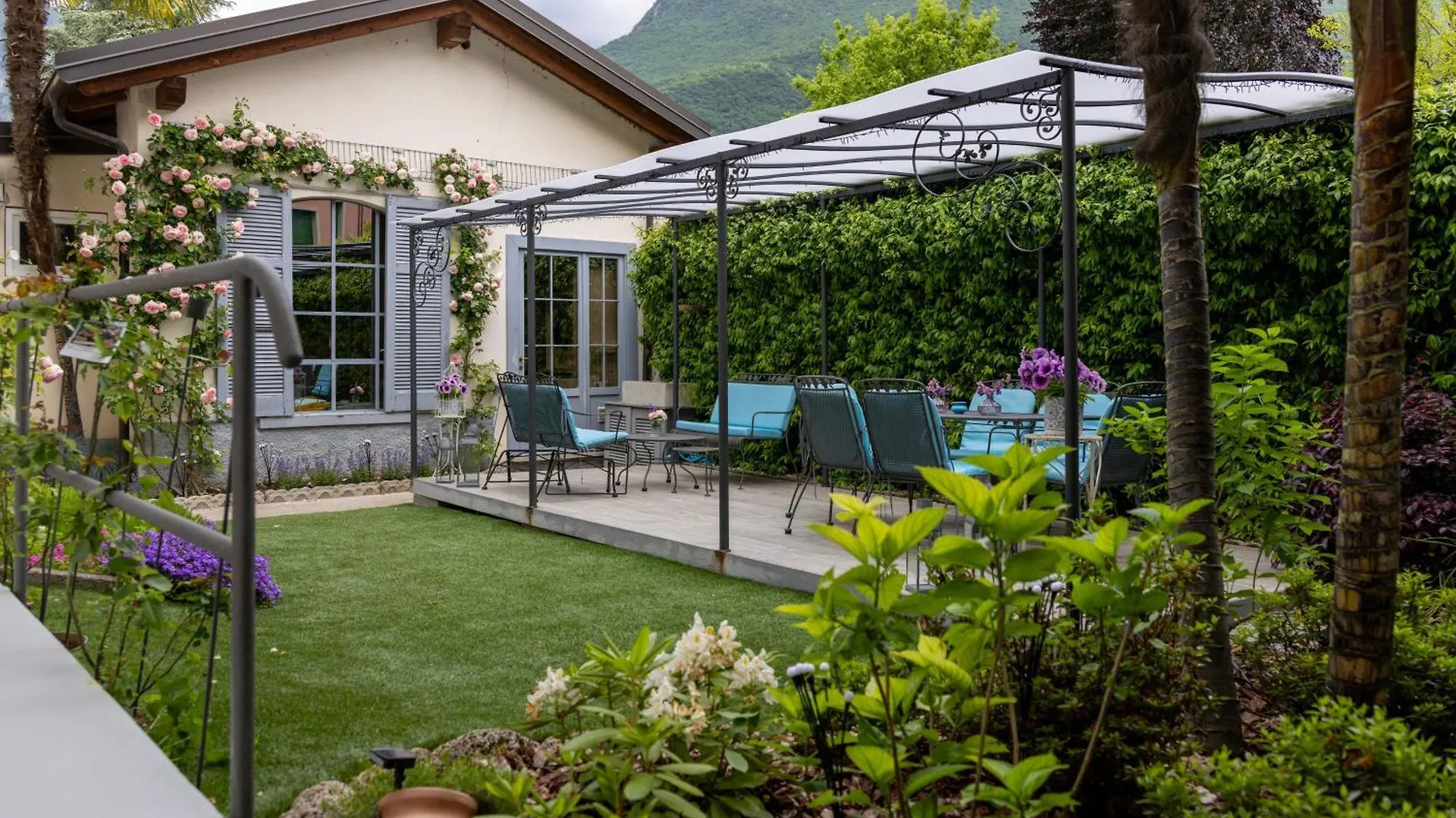 Apartment Maji Como Lake Mandello del Lario